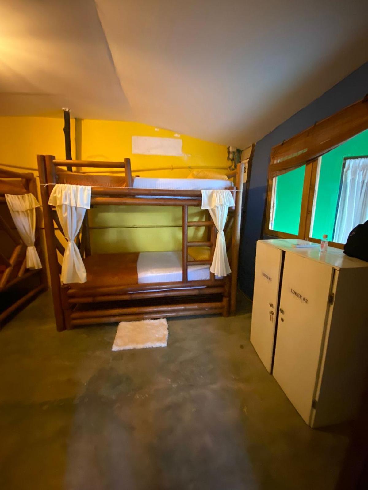 Kristalu Hostal